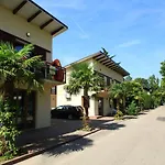 Apartments In Peschiera Del Garda 22097
